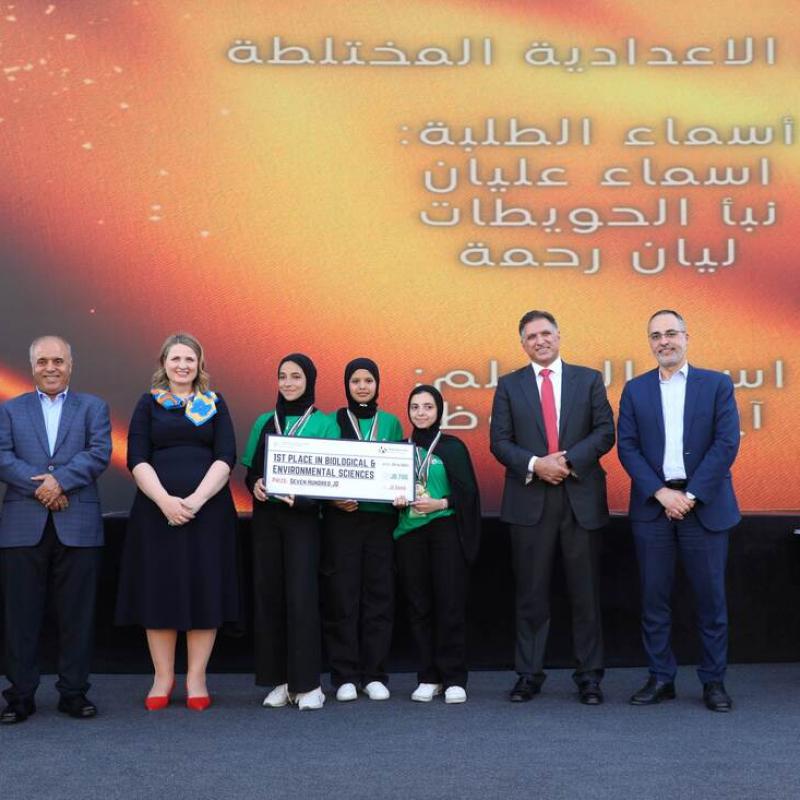 1st Place Winner (​Biological and Environmental Sciences)