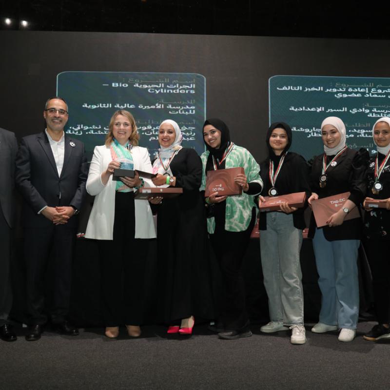 2nd Place Winner (​Biological and Environmental Sciences)